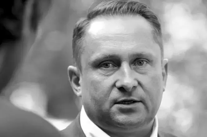 Zdjęcie Z kim był Kamil Durczok? Historia związków znanego dziennikarza