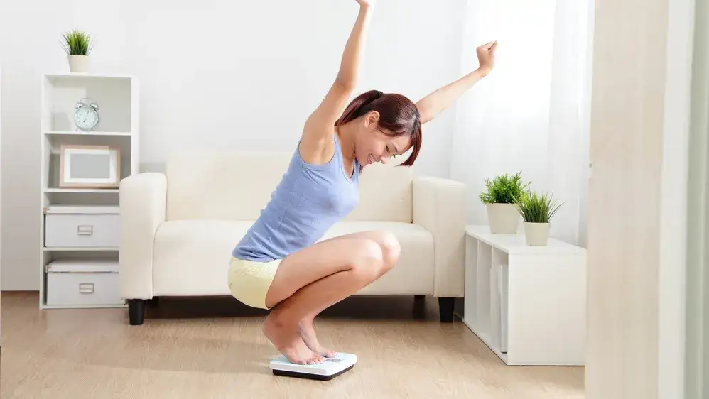 Zdjęcie Kiedy się ważyć przy odchudzaniu, aby uniknąć frustracji i błędów?