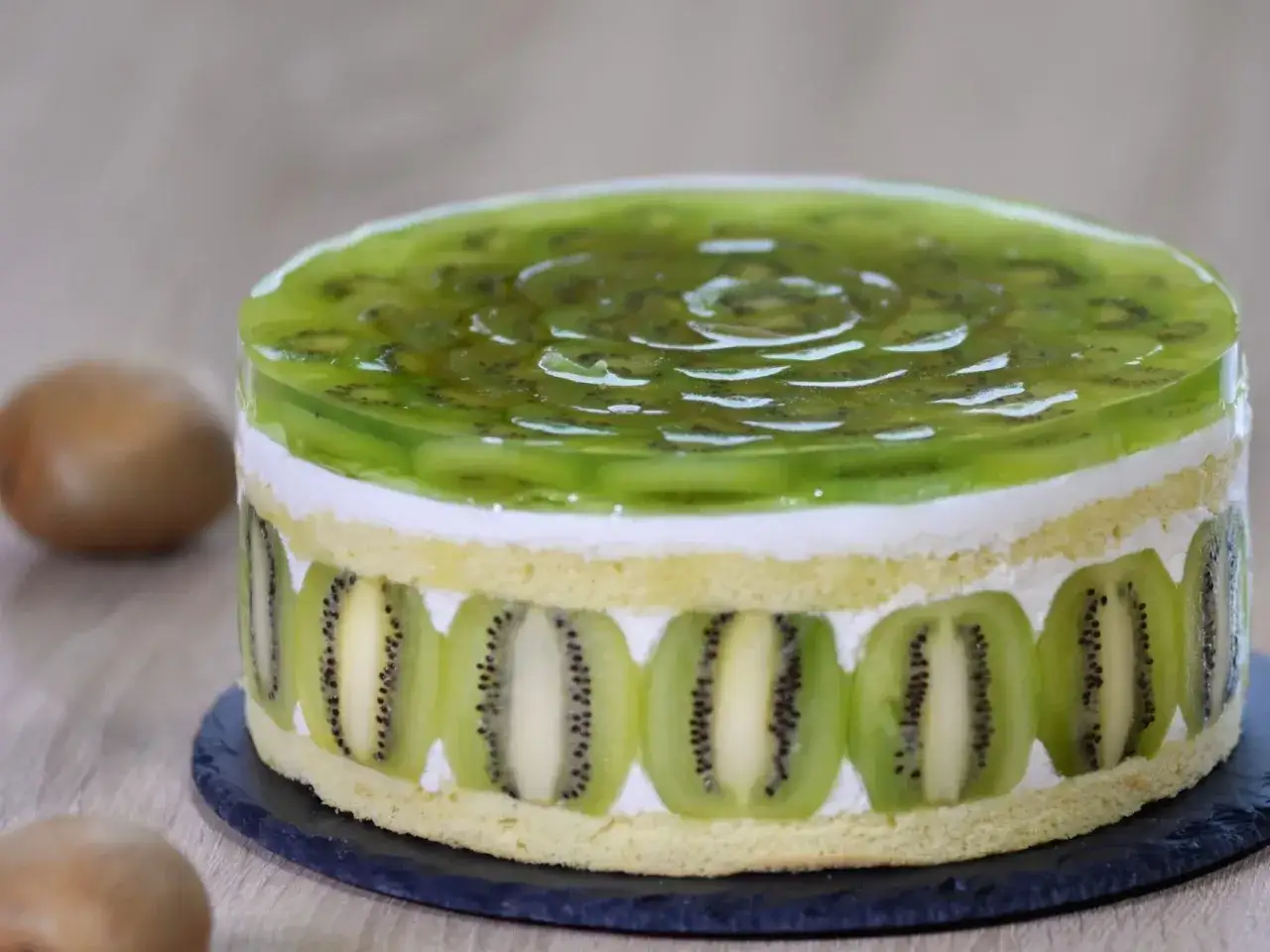 Zdjęcie Ile tężeje galaretka? Sprawdź, jak uzyskać idealną konsystencję