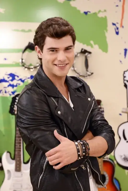 Zdjęcie Diego Violetta ile ma lat? Zaskakujący wiek aktora ujawniony!
