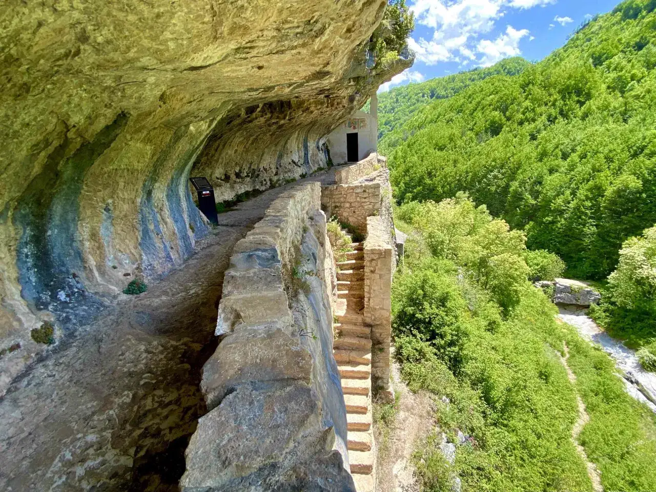 Eremo di San Bartolomeo in Legio Majella