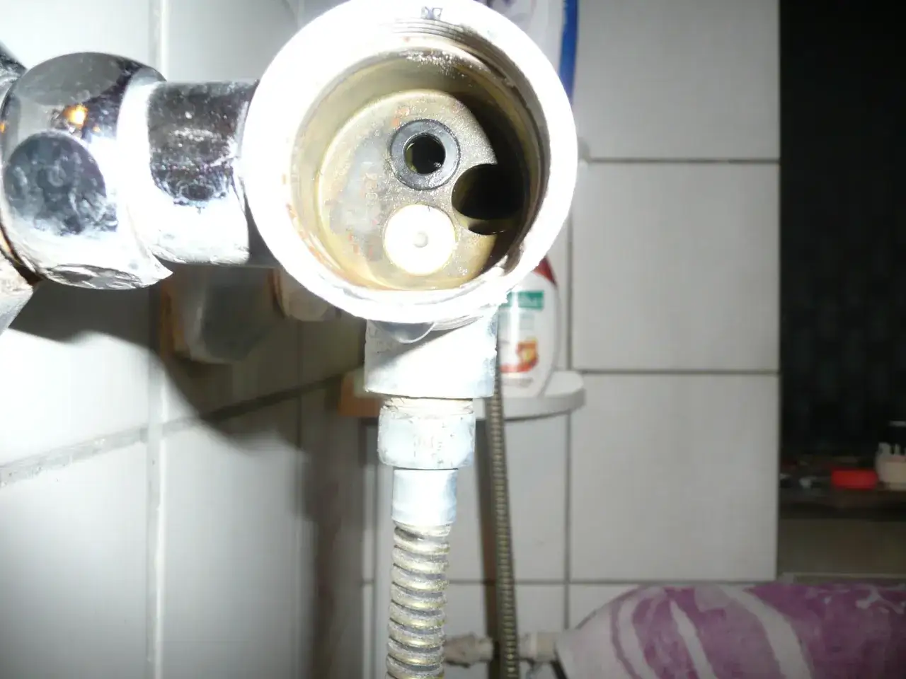 cieknąca bateria prysznicowa diagnoza