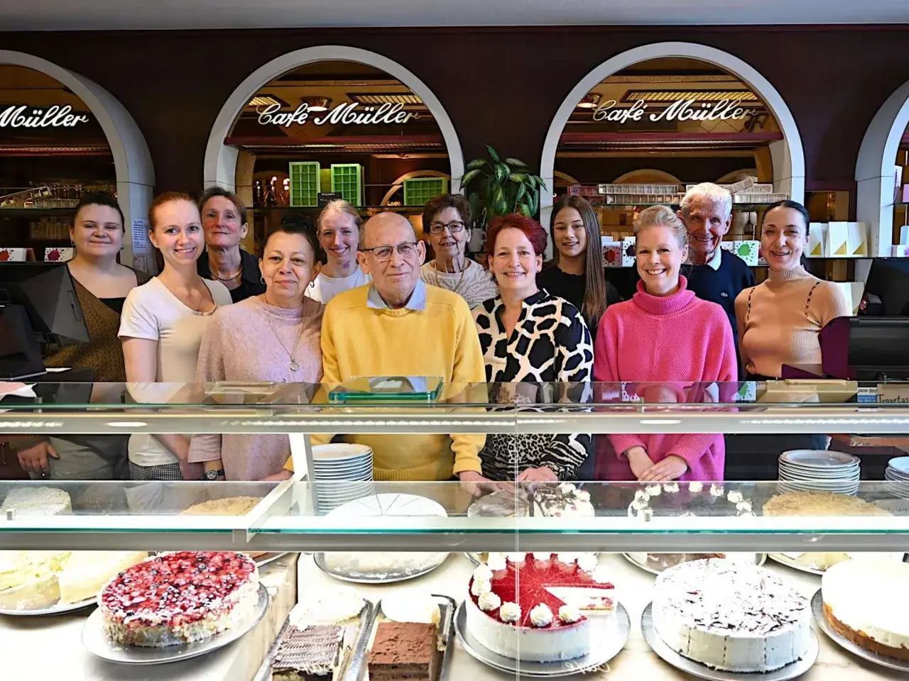 Bad Nauheim Jugendstil Caf&eacute; Kuchen