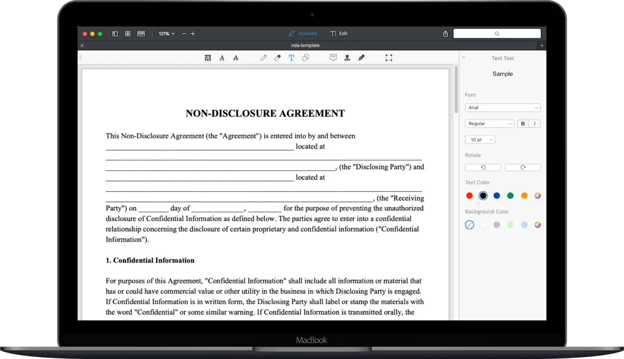 Szablon umowy NDA (Non-Disclosure Agreement) na ekranie laptopa. Dokument zawiera pola do wypełnienia i opcje edycji tekstu.