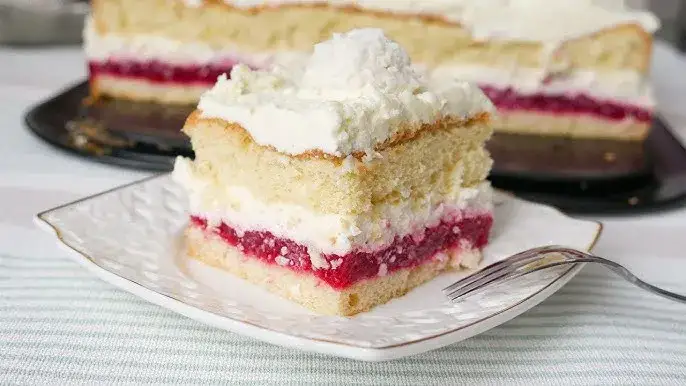 malinowe raffaello przekrojone