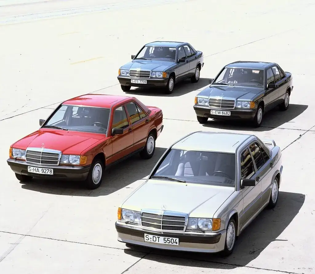 Mercedes Klasy C różne generacje
