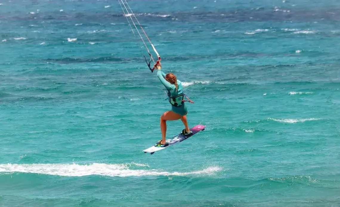 Kitesurfing Półwysep Helski, sporty wodne Bałtyk