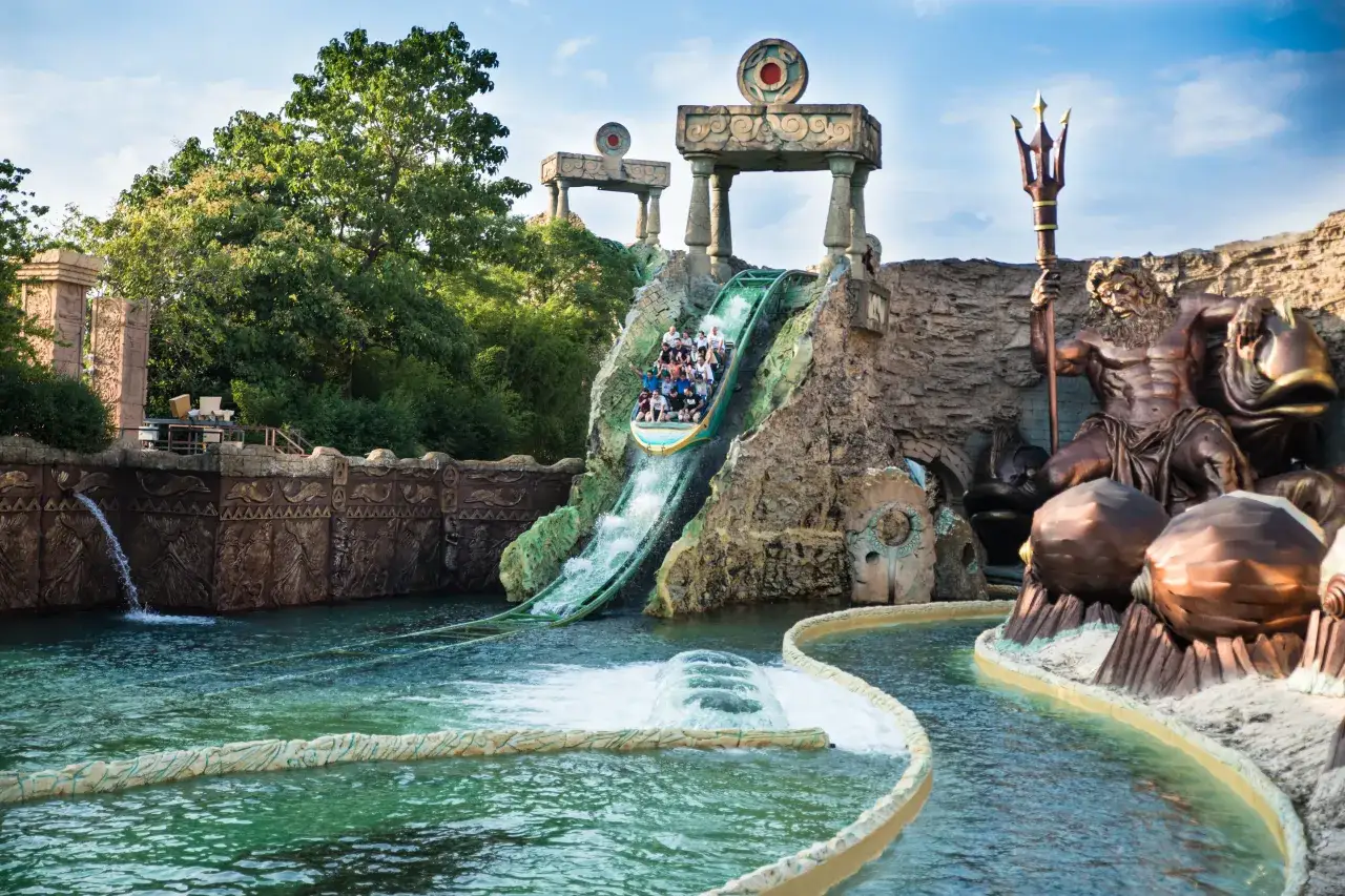 Gardaland attrazioni famiglia Jumanji Fuga da Atlantide