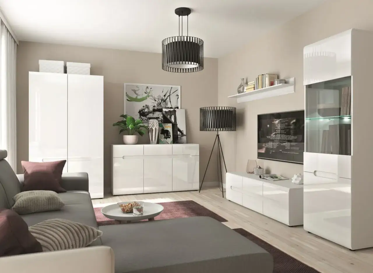 Zdjęcie Co wstawić do witryny w salonie? Pomysły na stylową i funkcjonalną aranżację