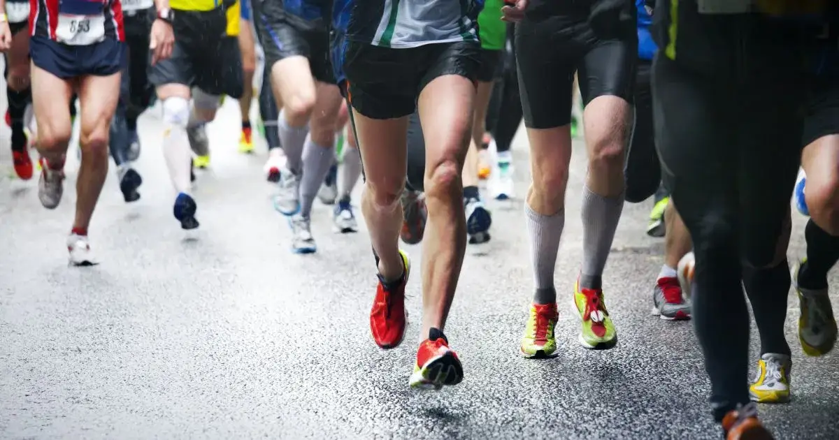 Zdjęcie Co jeść przed maratonem, aby uniknąć problemów żołądkowych?