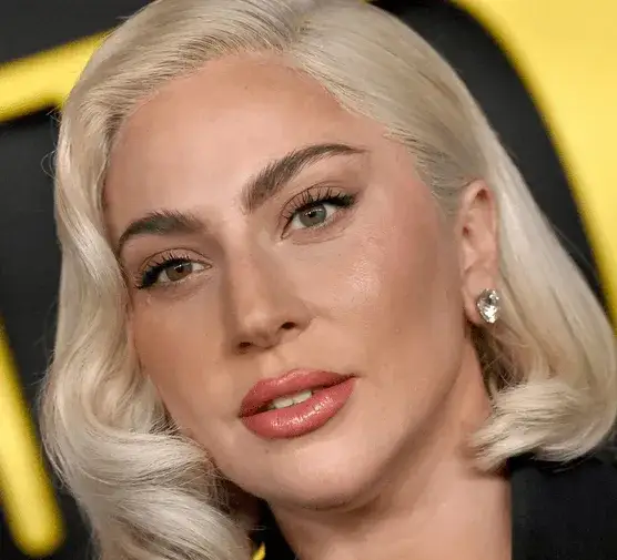 Zdjęcie Z kim jest Lady Gaga? Poznaj jej obecnego partnera i historię