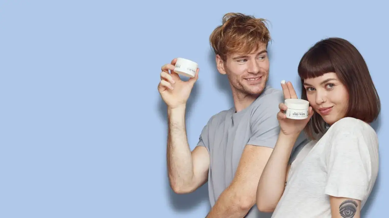 Zdjęcie Jak używać wosku do włosów, aby uzyskać idealną stylizację bez błędów