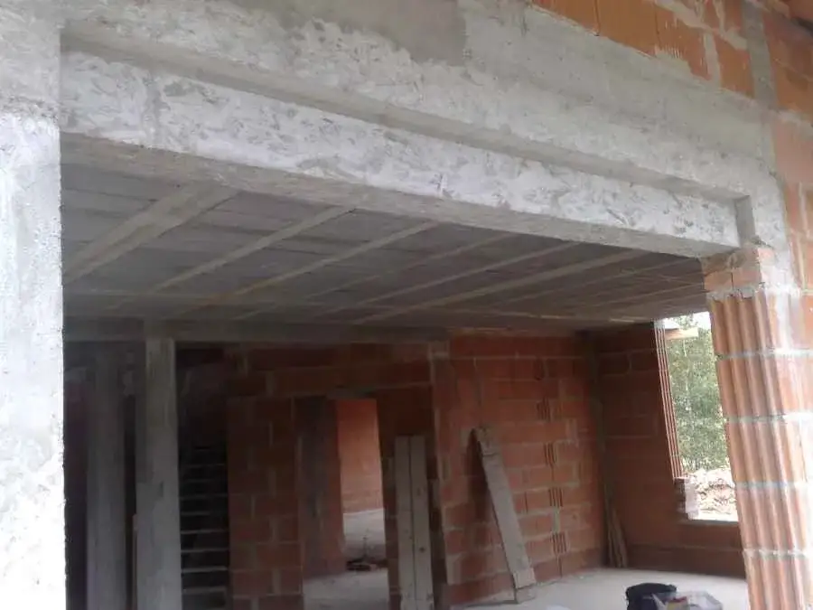 Zdjęcie Cofnięte nadproże do rolet: jak wykonać i jakie daje korzyści