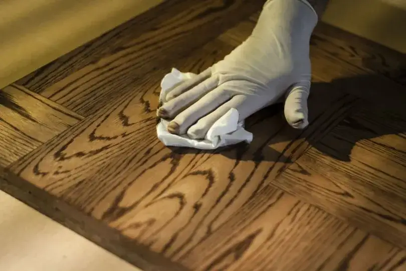 Zdjęcie Dysperbit na drewno - czy można malować i jak to zrobić?