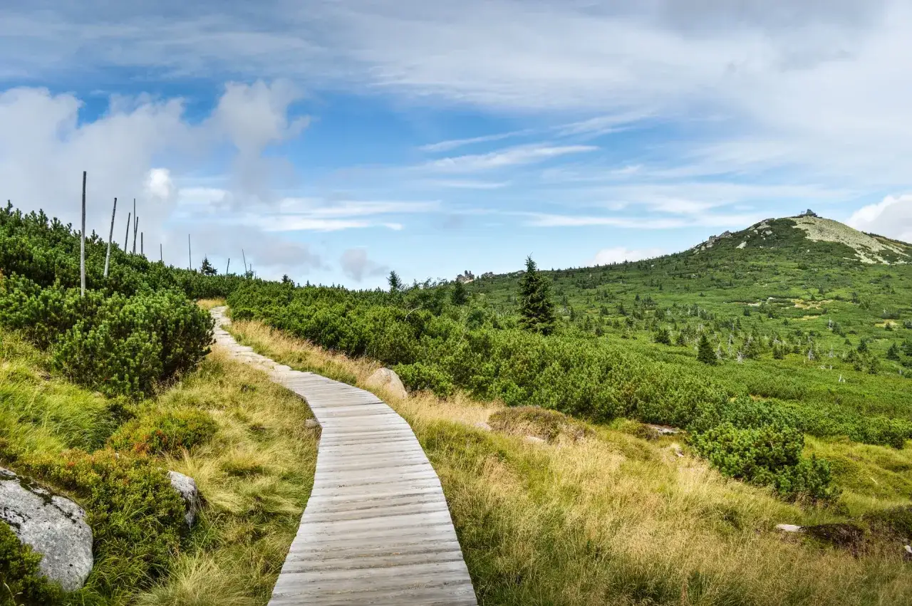 Zdjęcie Czeskie Karkonosze atrakcje: Odkryj najpiękniejsze miejsca i szlaki