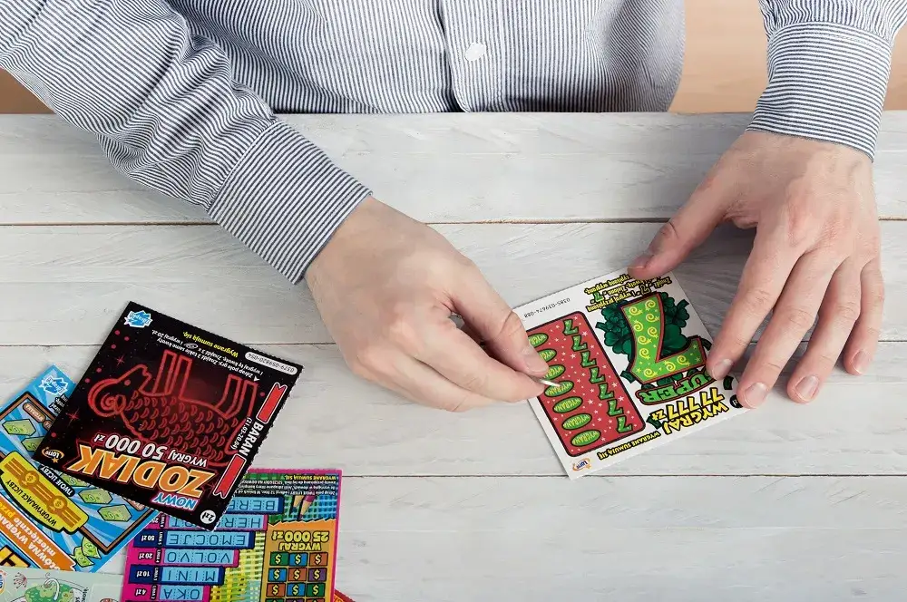 Zdjęcie Ile zdrapek na wesele? Uniknij kosztownych błędów przy wyborze