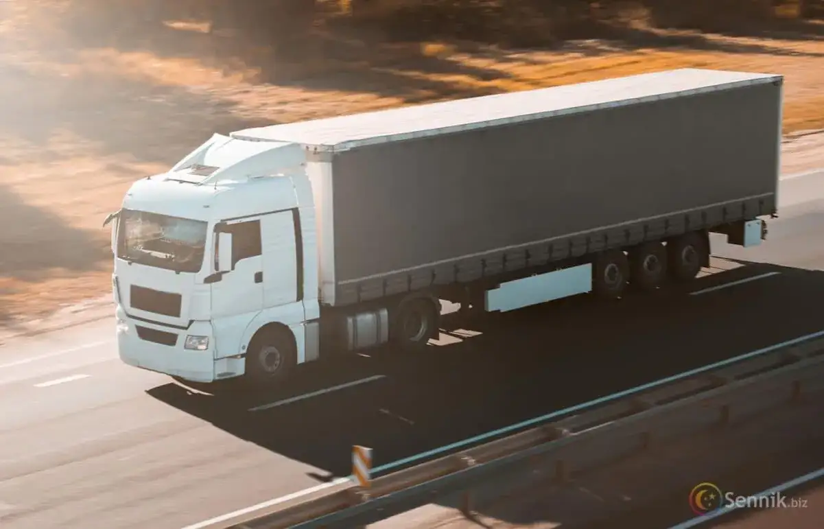 Zdjęcie Sennik znaczenie snu tir: co naprawdę oznacza ten sen?