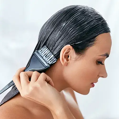 Zdjęcie Czy henna pogrubia włosy? Odkryj zaskakujące efekty!