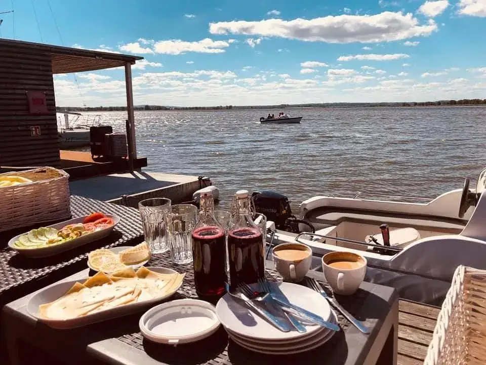Zdjęcie Gdzie zjeść w Mielnie? Odkryj najlepsze restauracje i smaki