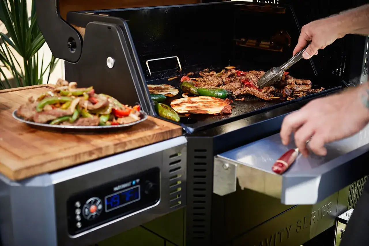 Zdjęcie Grill gastronomiczny węglowy - jak wybrać najlepszy model dla Twojej kuchni