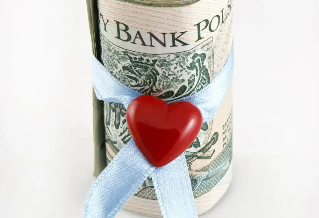 Zdjęcie Jak liczyć dochód do becikowego, aby uniknąć odmowy wsparcia?