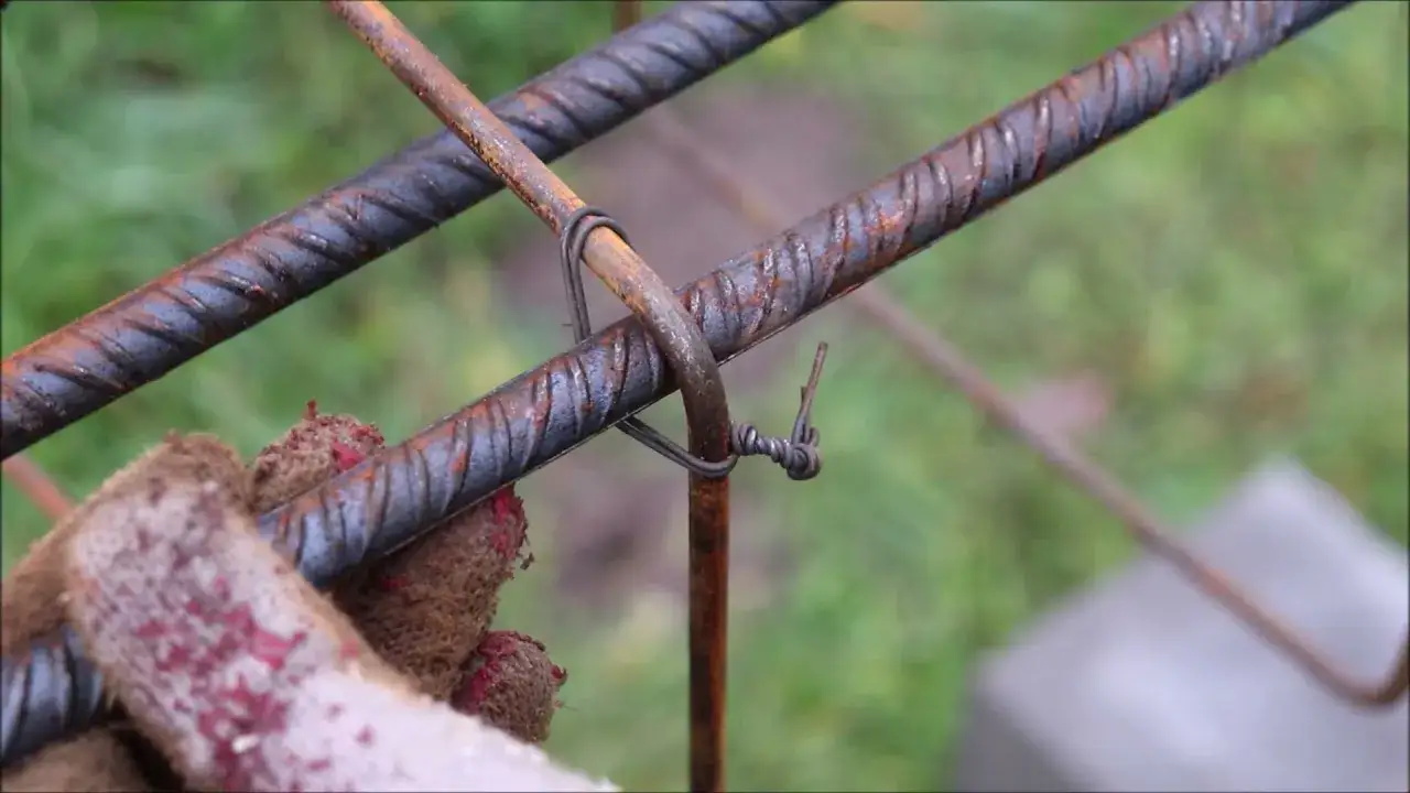 Zdjęcie Jak wiązać zbrojenie: unikaj najczęstszych błędów w budowie