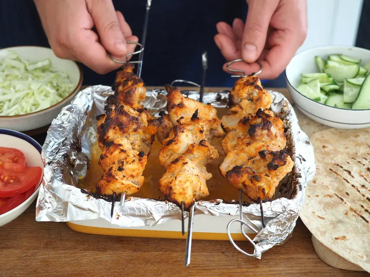 Zdjęcie Jak zrobić kebab z kurczaka - prosty przepis, który zachwyci smakami