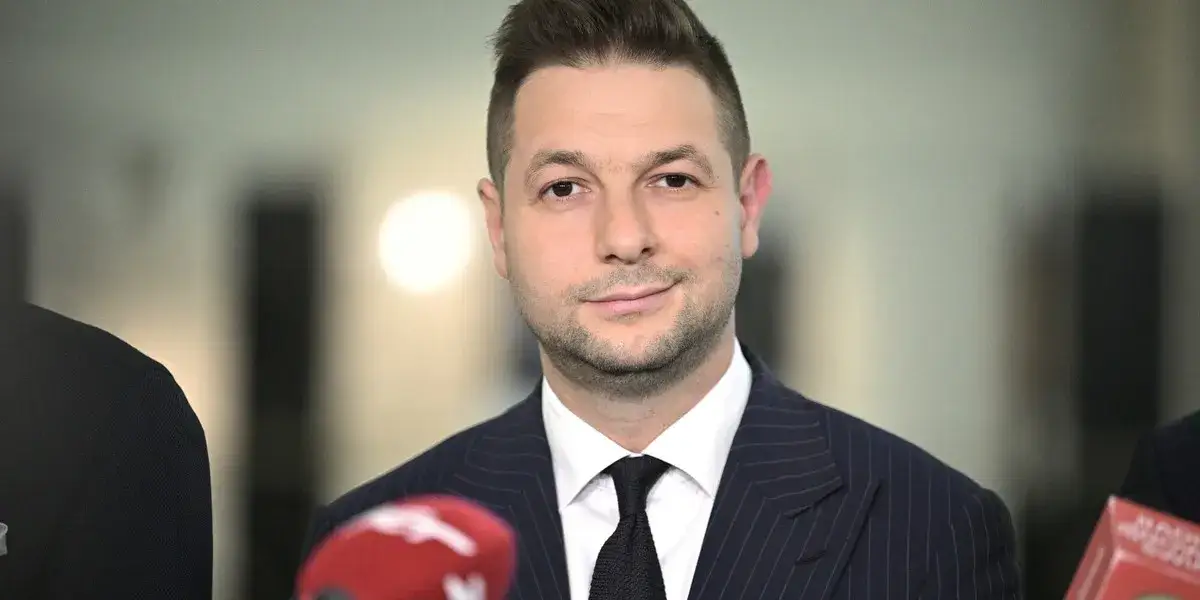 Zdjęcie Patryk Jaki oświadczenie majątkowe: szokujący wzrost majątku ujawniony