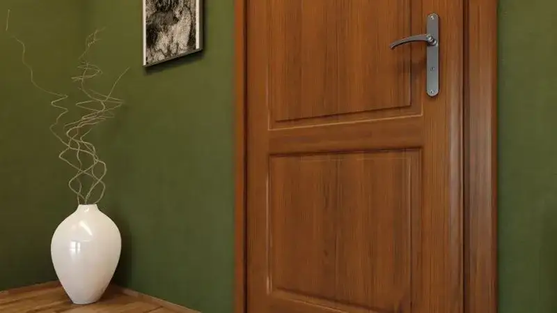 Zdjęcie Jak odnowić stare drzwi drewniane i przywrócić im dawny blask