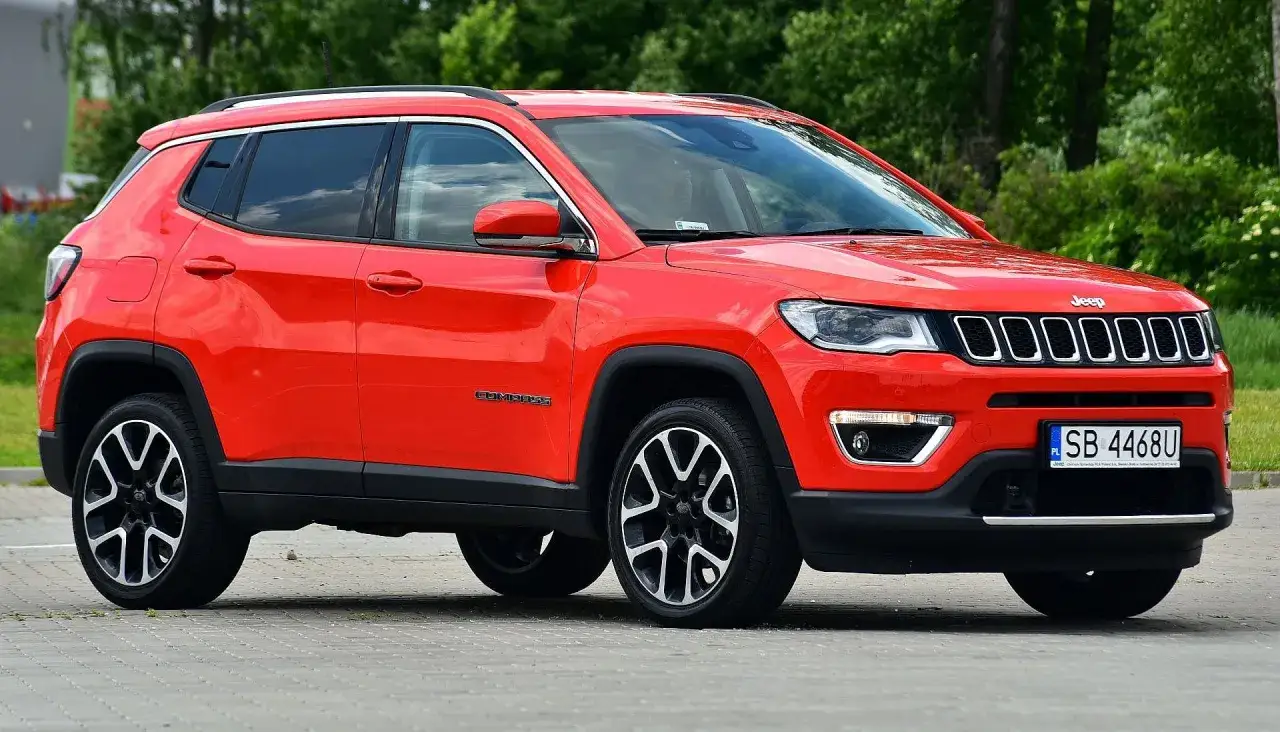 Zdjęcie Jeep Compass jaki silnik wybrać - uniknij błędnego wyboru silnika