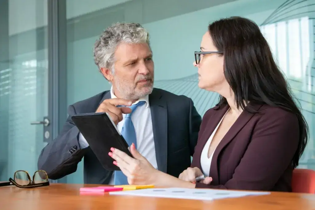 Zdjęcie Zarobki asystentki w NBP: Ile naprawdę można zarobić w banku centralnym?