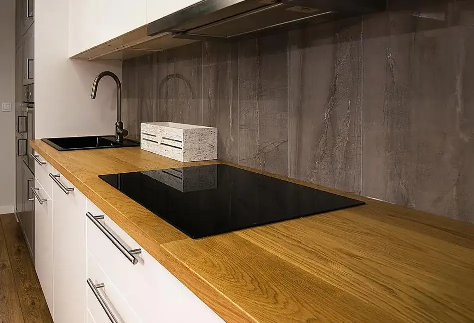 Zdjęcie Jakie są szerokości blatów kuchennych i jak wybrać najlepszą?