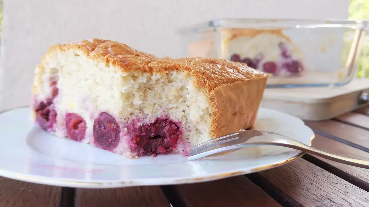 Zdjęcie Proste przepisy na ciasto do szkoły, które zachwycą dzieci