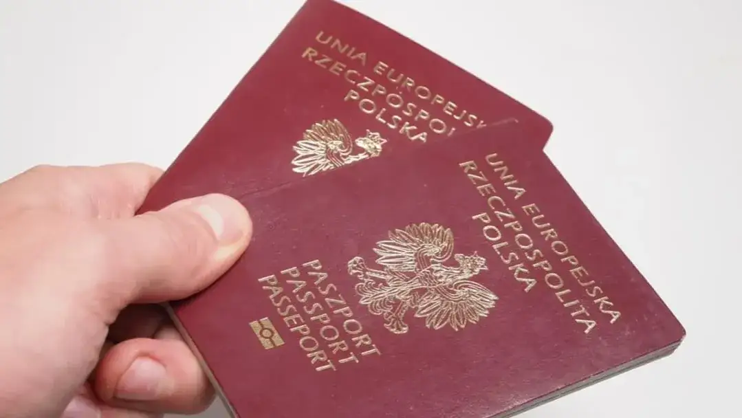Zdjęcie Ile się czeka na paszport dla dziecka? Sprawdź, by uniknąć opóźnień