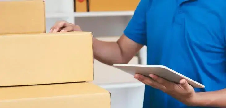 Zdjęcie Asystent spedytora co robi - kluczowe obowiązki i umiejętności w logistyce