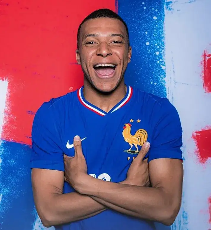 Zdjęcie Kylian Mbappé: wiek, osiągnięcia i kariera młodej gwiazdy PSG