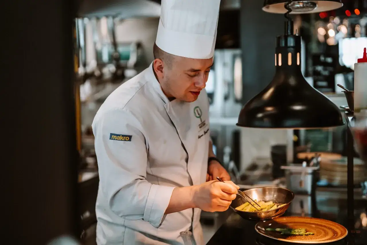 Zdjęcie Gdzie zjeść w Grzybowie? Sprawdź najlepsze lokale i dania