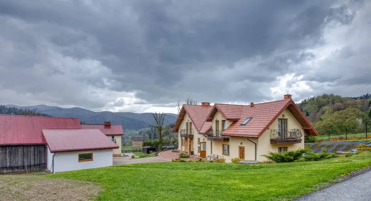 Zdjęcie Gdzie noclegi w Bieszczadach? Odkryj najlepsze miejsca na wypoczynek