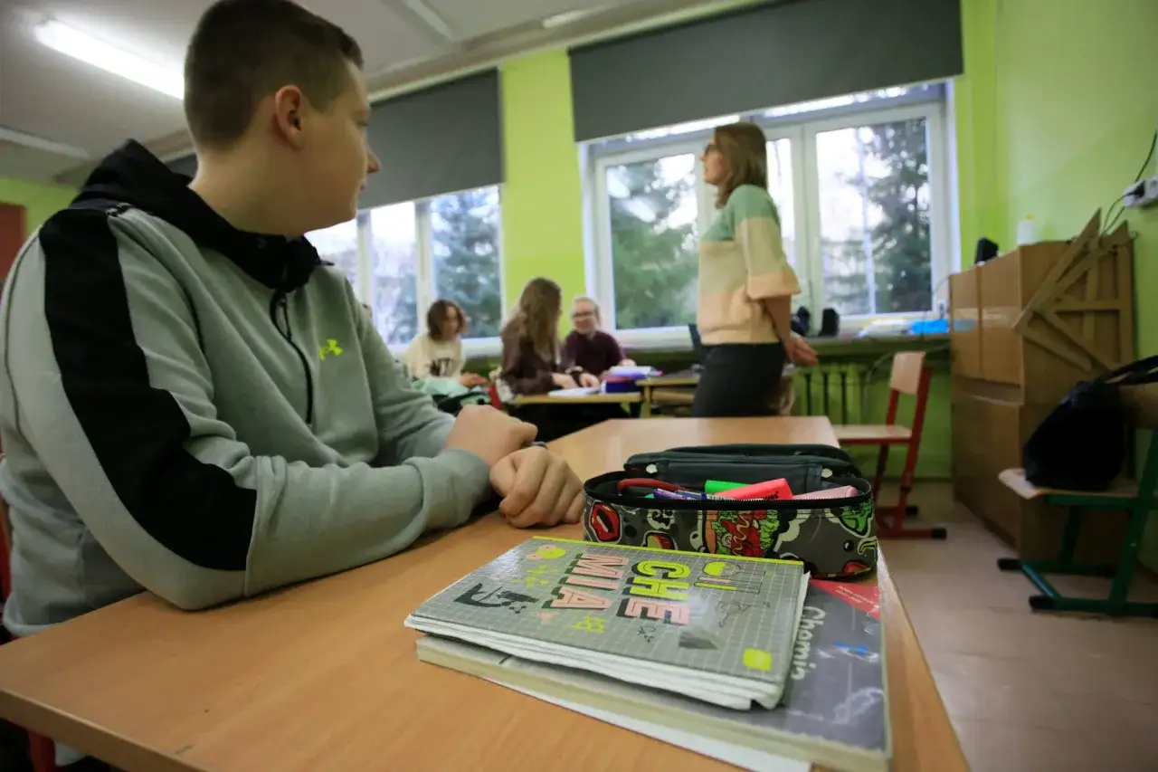 Zdjęcie Jak napisać dostosowanie wymagań edukacyjnych w edukacji wczesnoszkolnej, aby skutecznie wspierać uczniów?