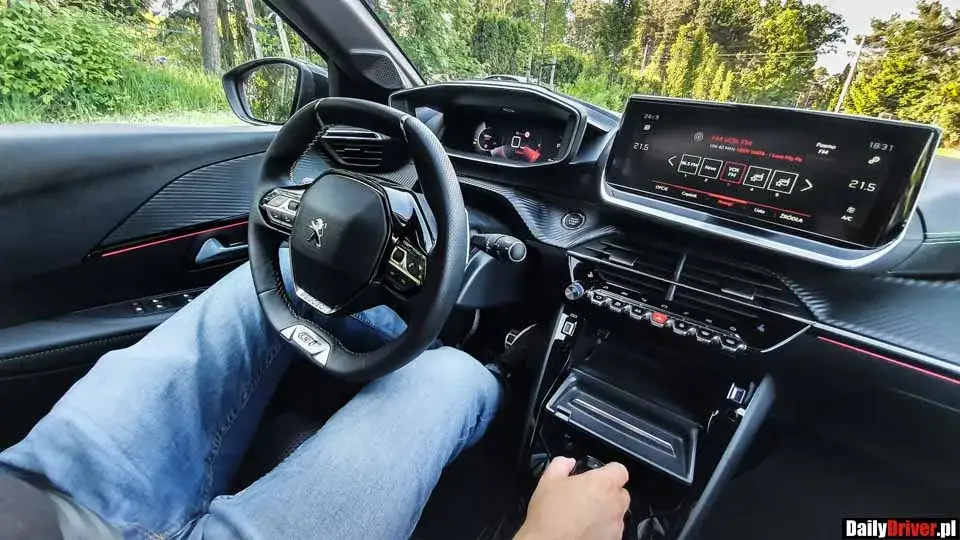 Zdjęcie Jak sprawdzić czujnik pedału sprzęgła i uniknąć kosztownych napraw