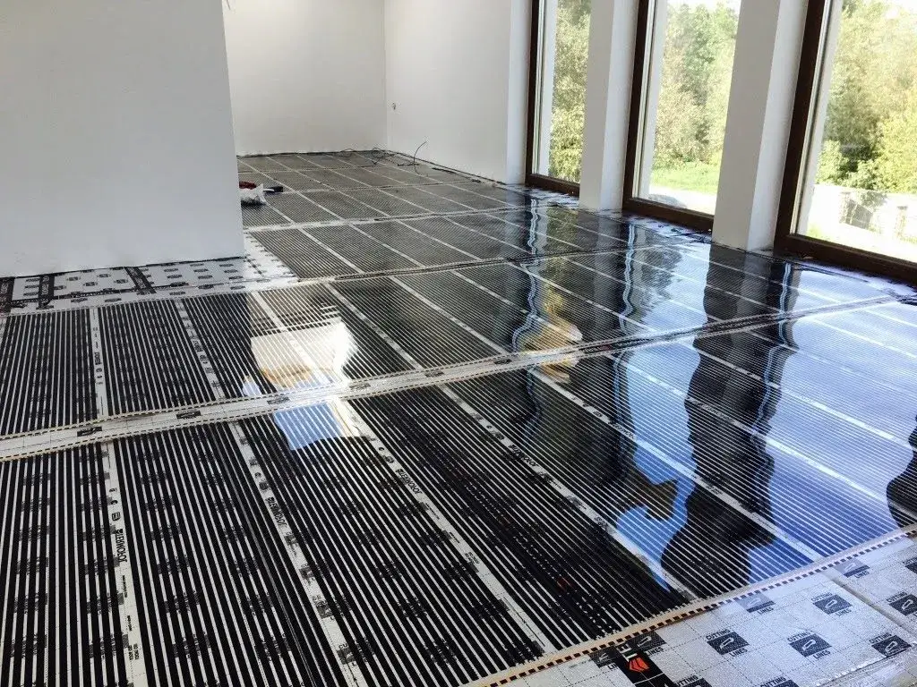 Zdjęcie Jakie są zalety i wady folii grzewczych? Opinie z forum