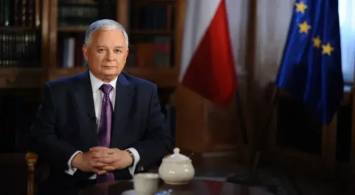 Zdjęcie Kiedy urodził się Lech Kaczyński? Odkryj jego niezwykłą historię