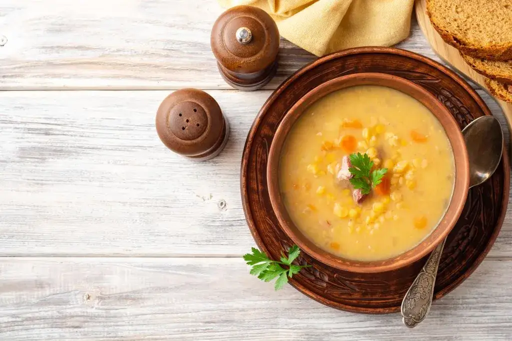 Zdjęcie Ile grochu do zupy? Odpowiednie proporcje dla idealnej zupy