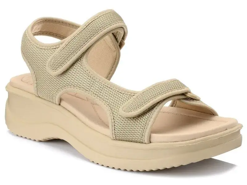 Zdjęcie Gdzie kupić sandały damskie Azaleia? 5 najlepszych sklepów online