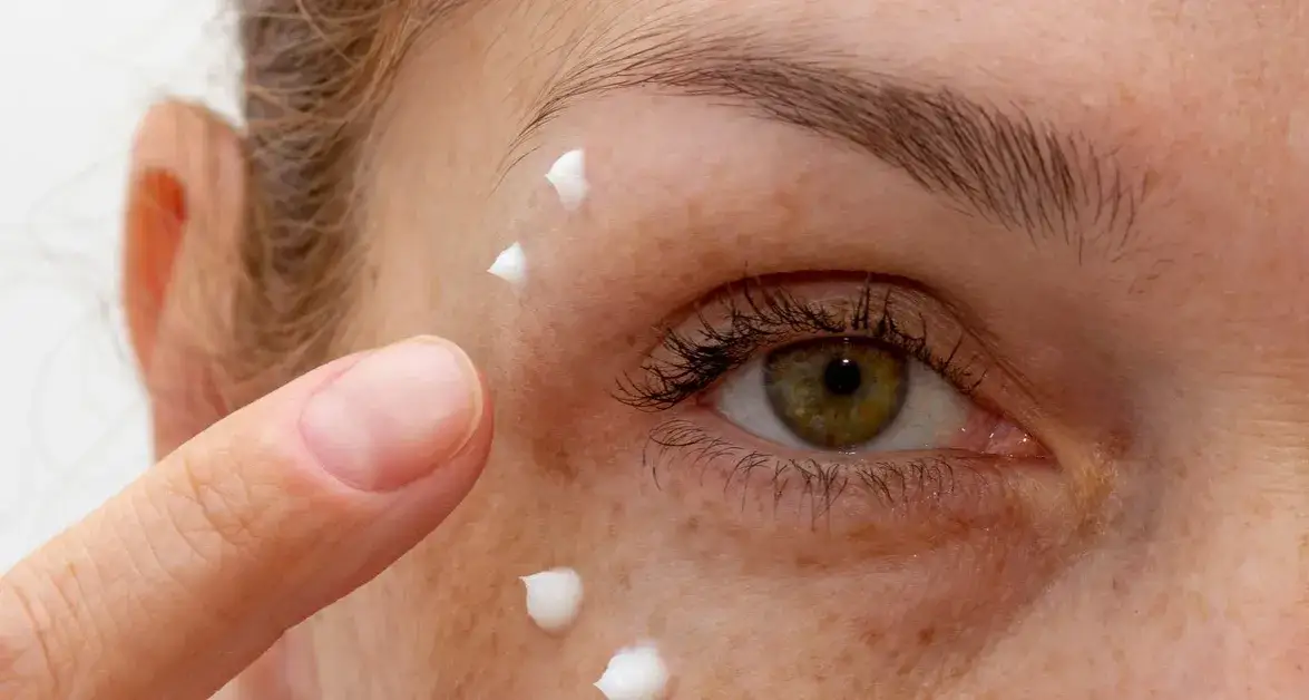 Zdjęcie Jak pozbyć się pryszcza który jeszcze nie wyszedł i uniknąć blizn