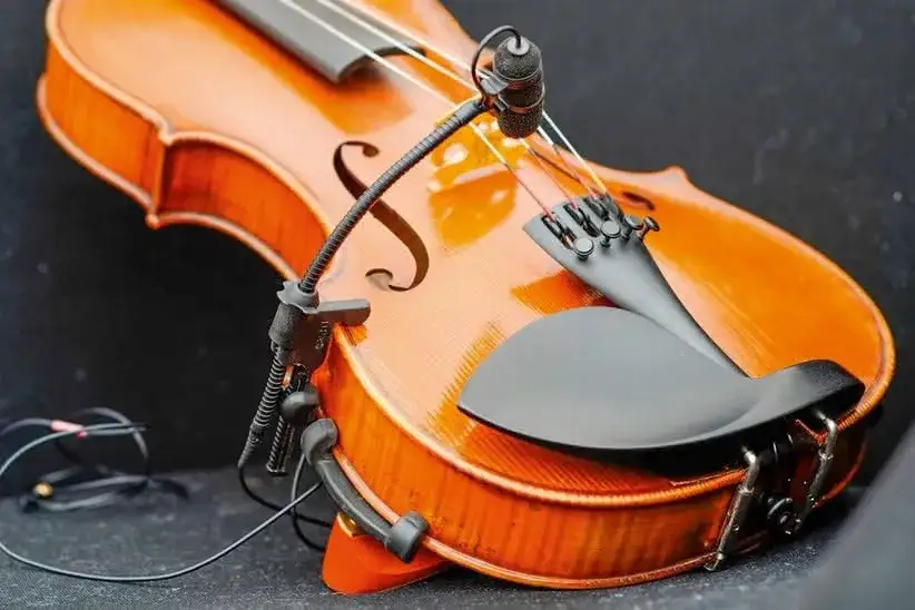 Zdjęcie Fascynujące dźwięki skrzypiec: poznaj wszystkie techniki i brzmienia