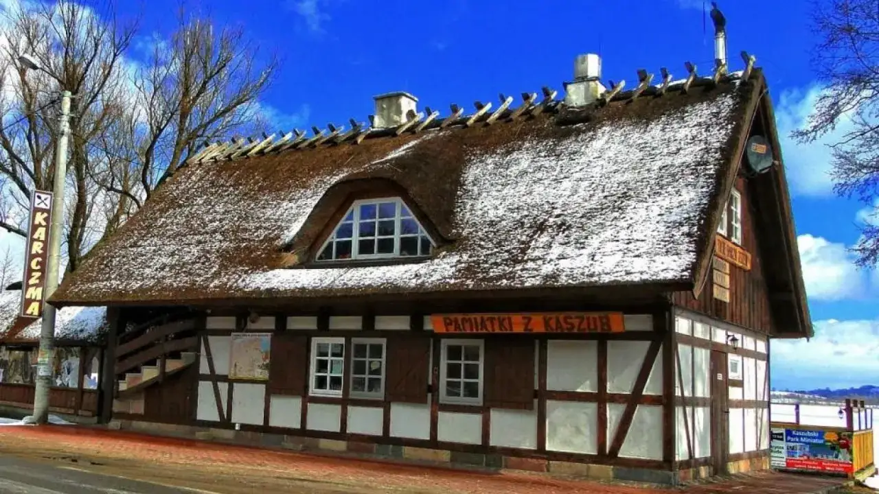 Zdjęcie Najlepsze atrakcje w Chmielnie, które musisz zobaczyć na weekend