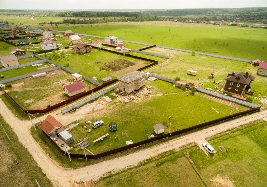 Zdjęcie Czy można budować dom na działce rolnej? Sprawdź warunki i przepisy