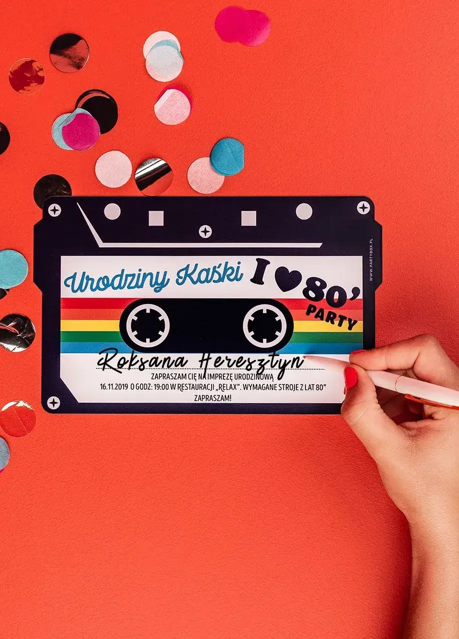 Zdjęcie Oryginalne zaproszenia w stylu lat 80, które zachwycą Twoich gości