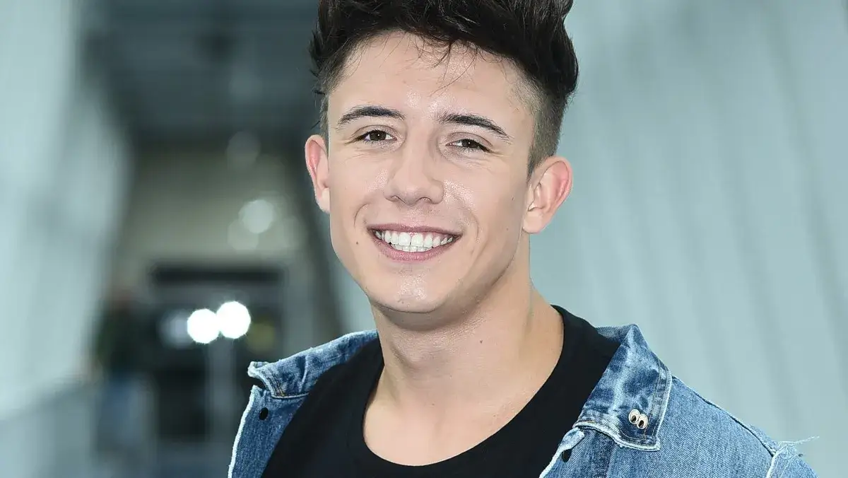 Zdjęcie Czy Dawid Kwiatkowski ma żonę? Poznaj prawdę o jego związku